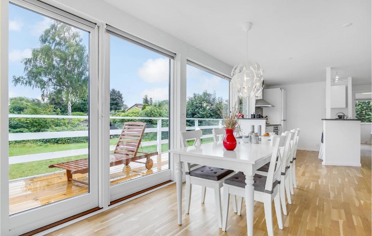 2 Bedroom Stunning Home In Strøby Ladeplads Zewnętrze zdjęcie