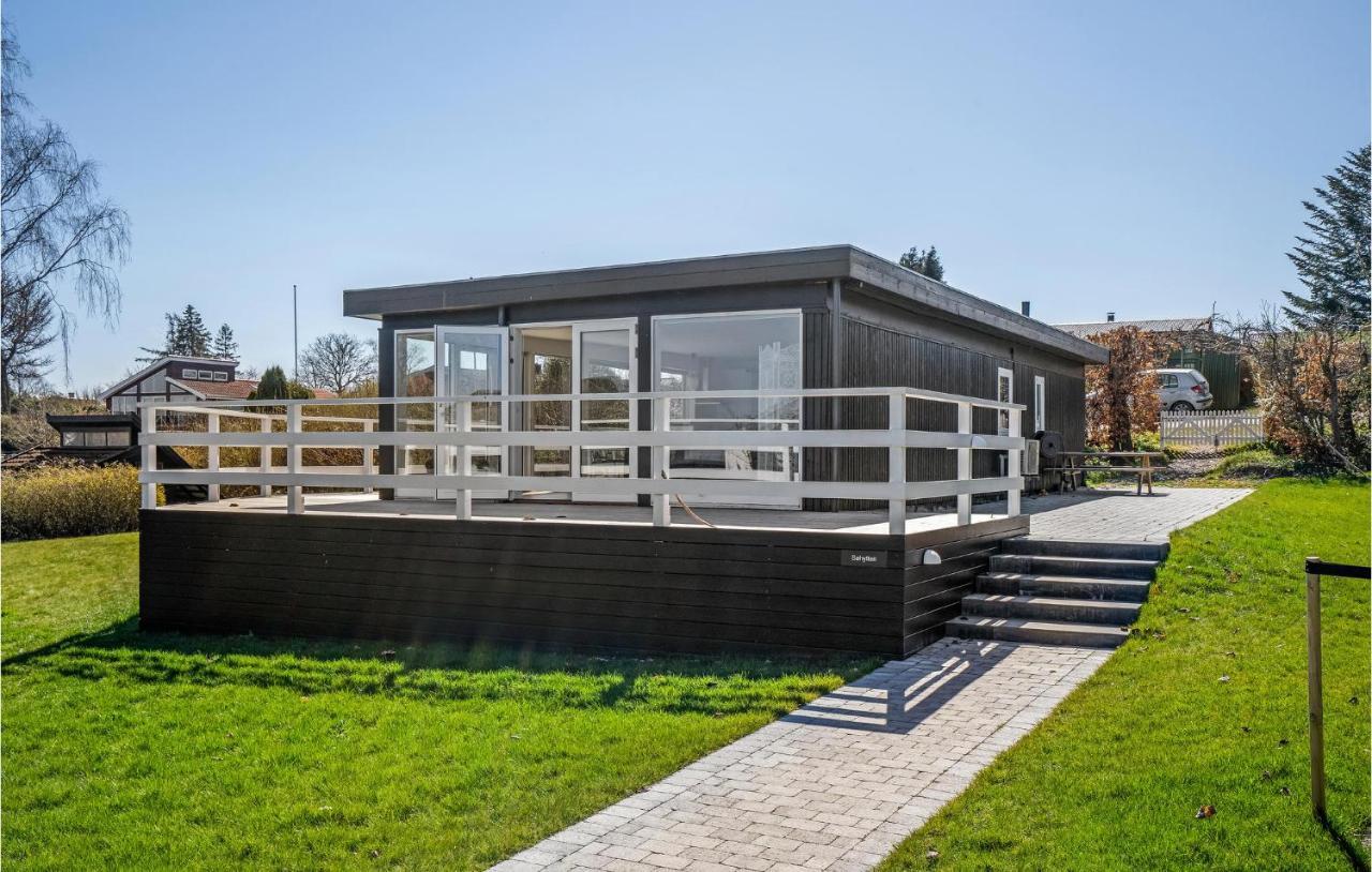 2 Bedroom Stunning Home In Strøby Ladeplads Zewnętrze zdjęcie